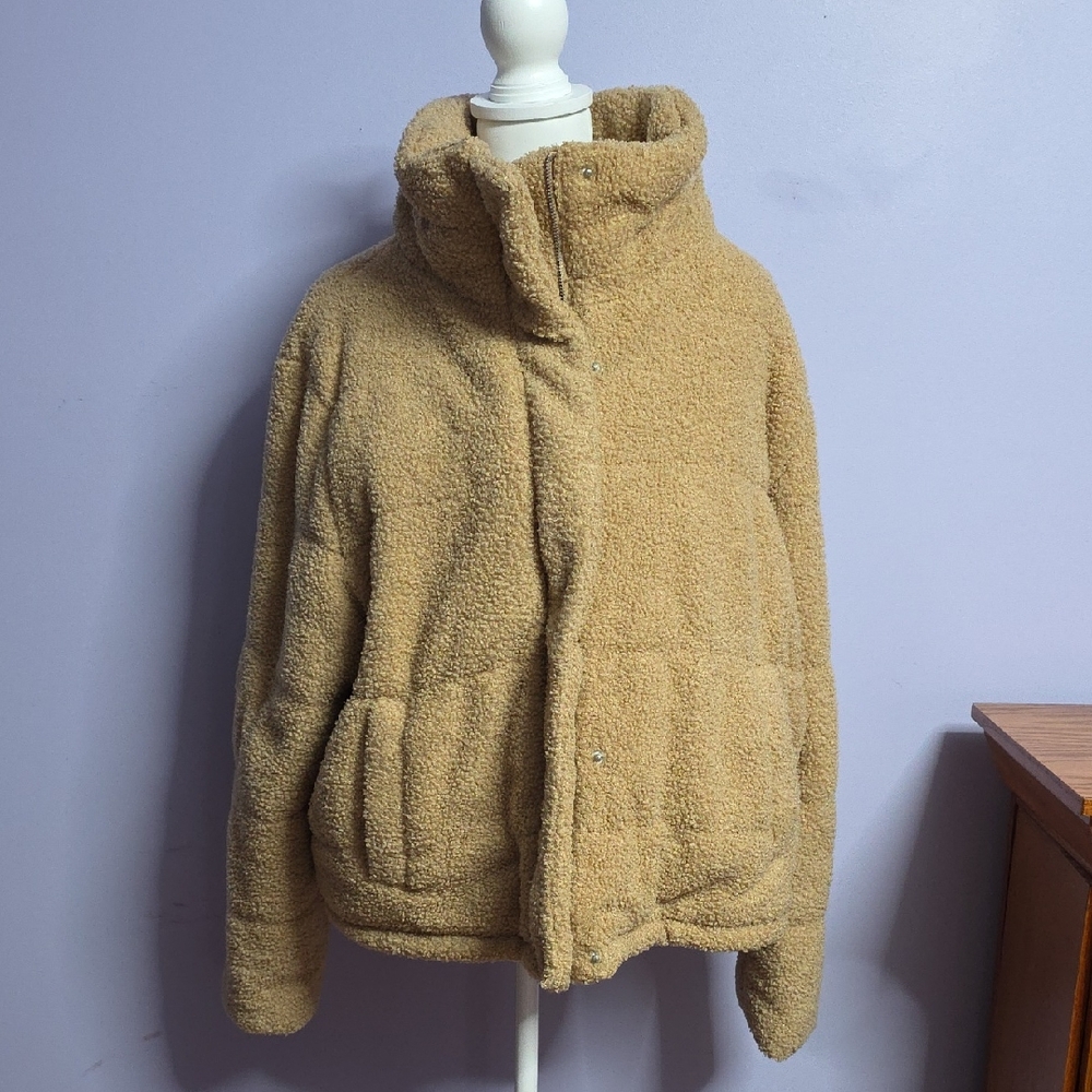 Forever 21 Tan Teddy Sherpa‎ Jacket